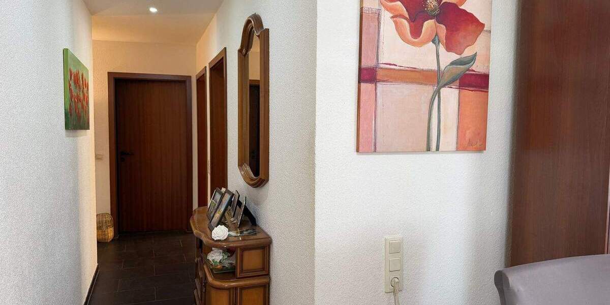 Etagenwohnung Meersburg - 3 Zimmer, 85 m&sup2;, 365.000&euro; | Angebot:25915519