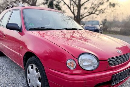 Toyota Corolla 188.000 km 1.999 &euro; Friedrichshafen 88048