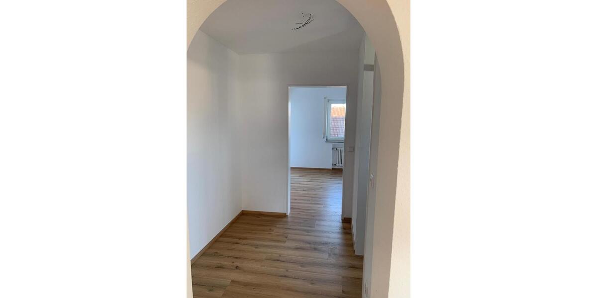 Etagenwohnung Friedrichshafen Allmannsweiler - 3 Zimmer, 94 m&sup2;, 1.090&euro; | Angebot:25942006