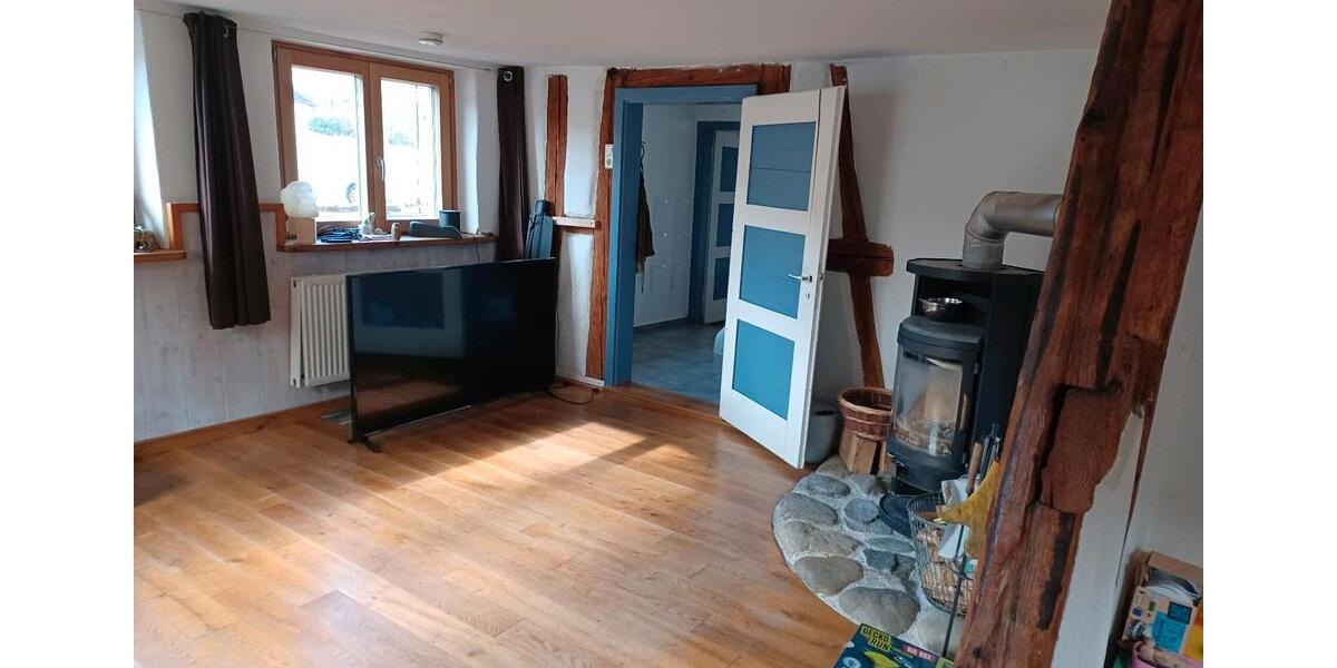 Bauernhaus, Landhaus Wilhelmsdorf - 7 Zimmer, 130 m&sup2;, 2.100&euro; | Angebot:25845678