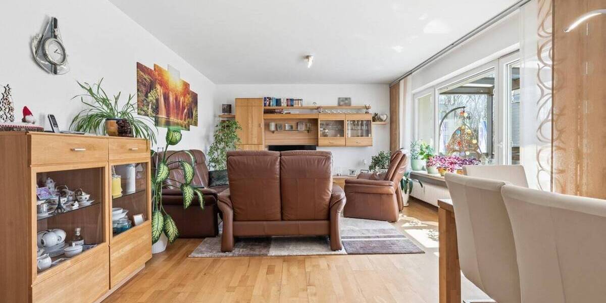 Etagenwohnung Friedrichshafen Allmannsweiler - 4 Zimmer, 92 m&sup2;, 350.000&euro; | Angebot:25996452
