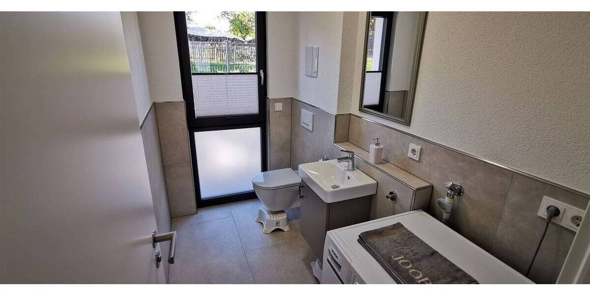 Etagenwohnung Überlingen Überlingen - 3 Zimmer, 102 m&sup2;, 3.000&euro; | Angebot:25689383