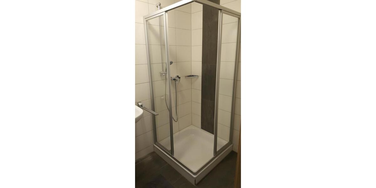 Erdgeschoßwohnung Ravensburg Galgenhalde - 4 Zimmer, 15 m&sup2;, 450&euro; | Angebot:25886736