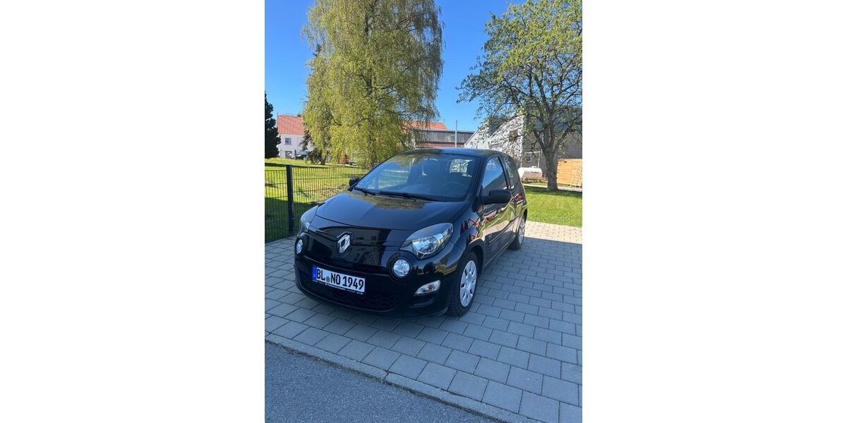 Renault Twingo 95.000 km 2.500 &euro; Friedrichshafen 88045