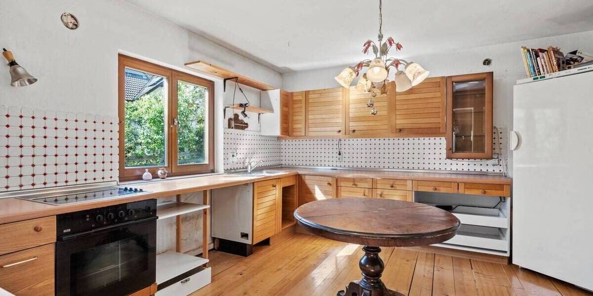 Einfamilienhaus Markdorf - 6 Zimmer, 230 m&sup2;, 750.000&euro; | Angebot:25668331