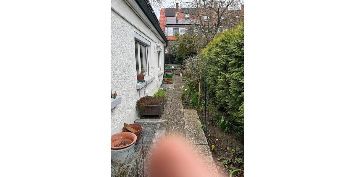Einfamilienhaus Konstanz - 3 Zimmer, 95 m&sup2;, 1.800&euro; | Angebot:25888029