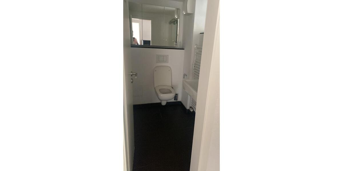 Etagenwohnung Konstanz - 3 Zimmer, 80 m&sup2;, 1.270&euro; | Angebot:26024469