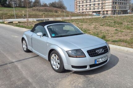 Audi TT 186.500 km 4.900 &euro; Überlingen 88662