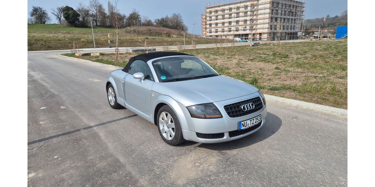 Audi TT 186.500 km 4.900 &euro; Überlingen 88662