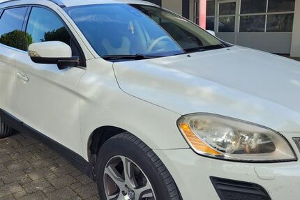 Volvo XC60 340.000 km 6.900 &euro; Kressbronn 88079