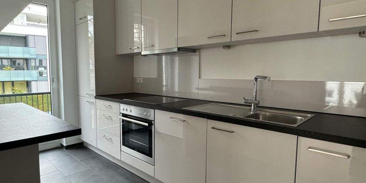 Etagenwohnung Konstanz Petershausen - 2 Zimmer, 68 m&sup2;, 1.310&euro; | Angebot:25701853