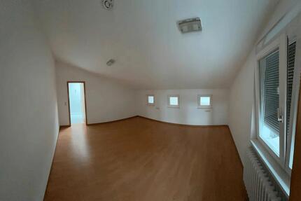 Wohnung Friedrichshafen Allmannsweiler - 3 Zimmer, 80 m&sup2;, 1.400&euro; | Angebot:26022418