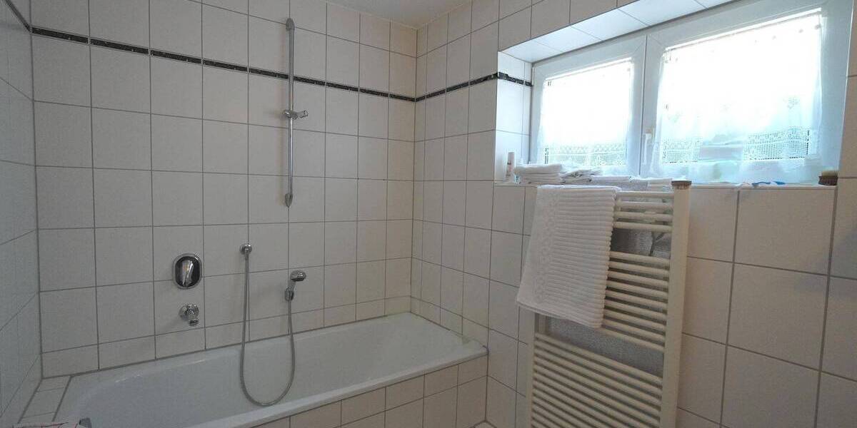 Mehrfamilienhaus, Wohnhaus Uhldingen-Mühlhofen Oberuhldingen - 1 Zimmer, 301 m&sup2;, 939.000&euro; | Angebot:25997682