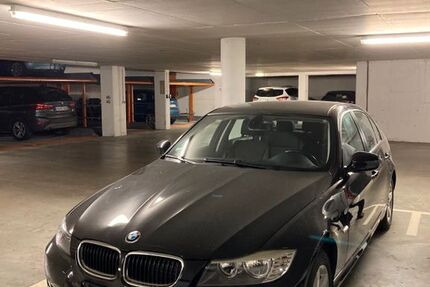 BMW 318 156.600 km 9.600 &euro; Friedrichshafen 88046