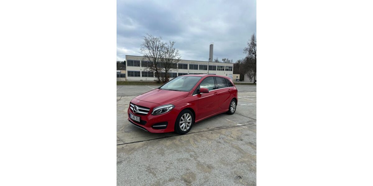 Mercedes-Benz B 180 83.000 km 14.500 &euro; Meckenbeuren 88074