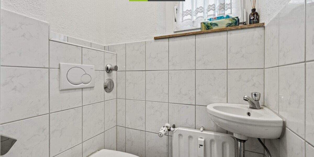 Mehrfamilienhaus, Wohnhaus Friedrichshafen Allmannsweiler - 9 Zimmer, 221 m&sup2;, 720.000&euro; | Angebot:25693486