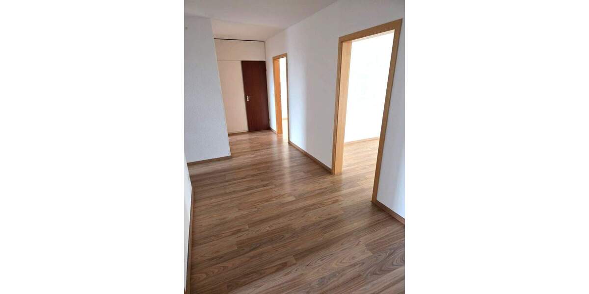 Etagenwohnung Immenstaad am Bodensee Immenstaad - 3 Zimmer, 91 m&sup2;, 320.000&euro; | Angebot:25695830