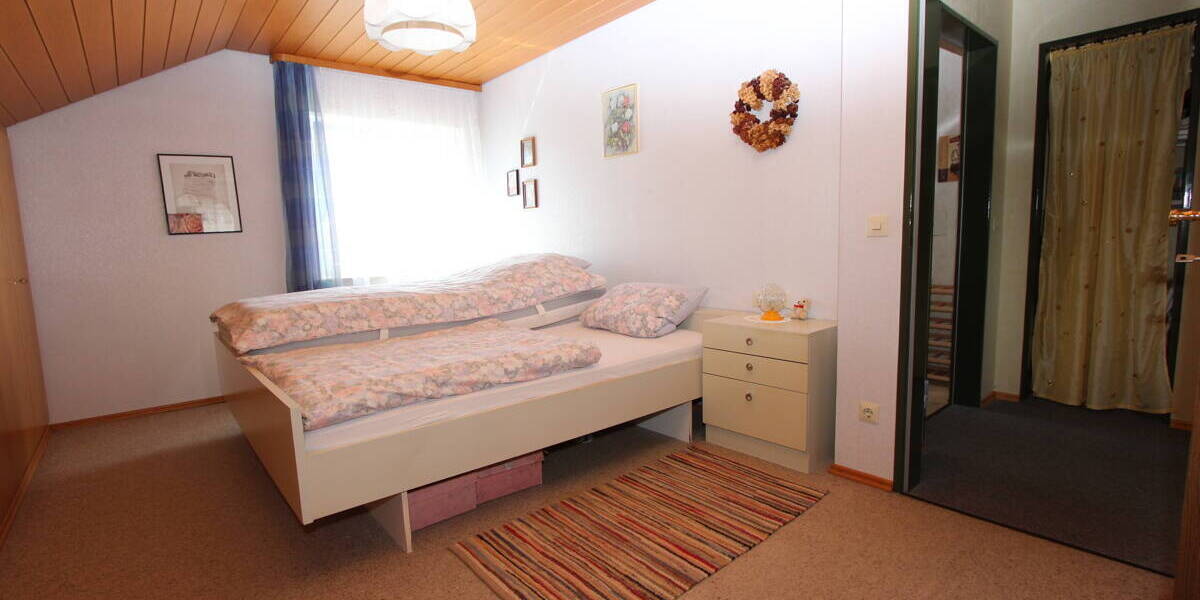 Etagenwohnung Friedrichshafen Allmannsweiler - 3 Zimmer, 79 m&sup2;, 220.000&euro; | Angebot:25699783