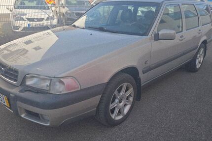 Volvo V70 206.000 km 6.999 &euro; Friedrichshafen 88046