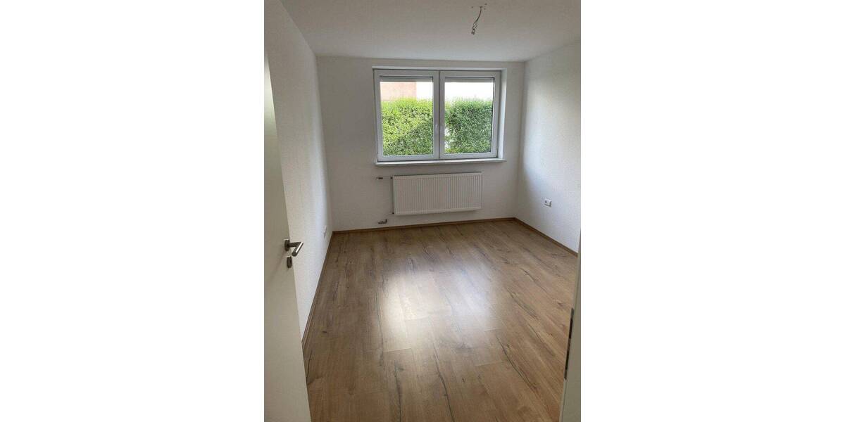 Etagenwohnung Meersburg - 3 Zimmer, 118 m&sup2;, 1.298&euro; | Angebot:26867335