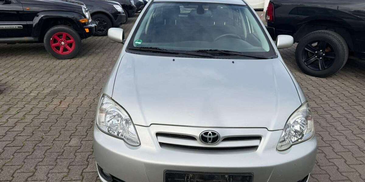 Toyota Corolla 83.000 km 3.500 &euro; Baindt 88255
