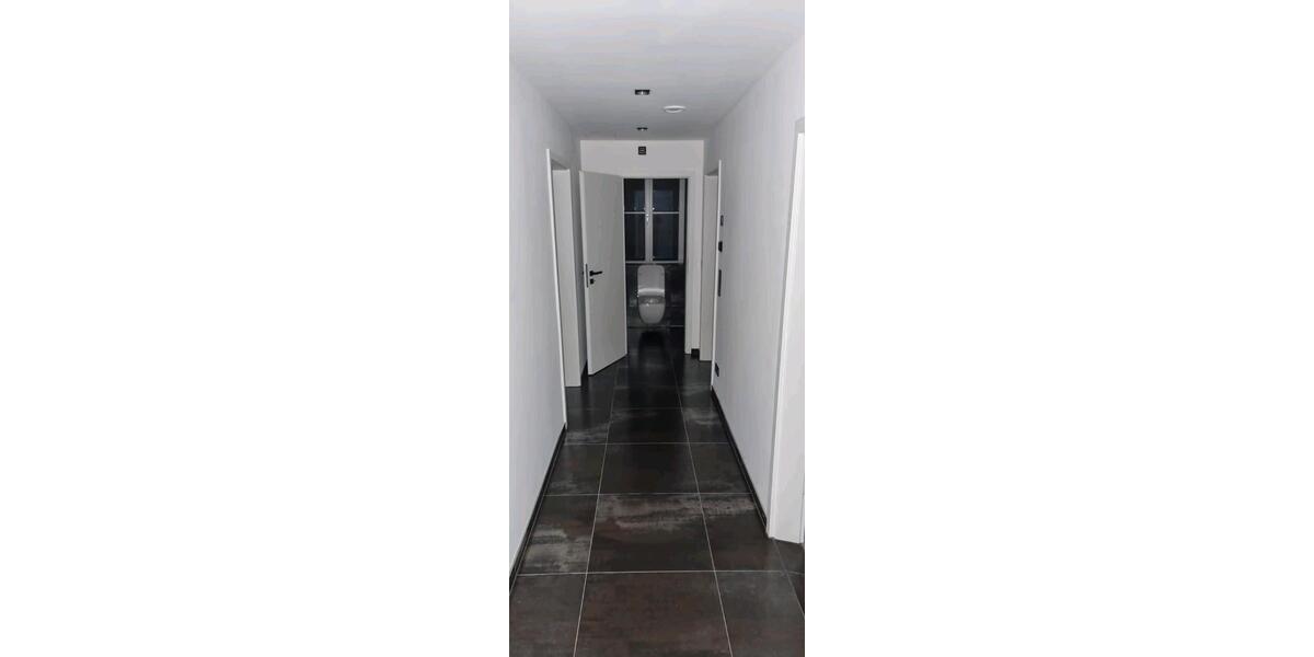 Etagenwohnung Tettnang - 4 Zimmer, 89 m&sup2;, 1.000&euro; | Angebot:26017331