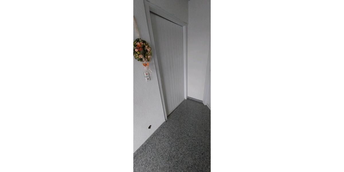 Dachgeschoßwohnung Eriskirch - 3 Zimmer, 66 m&sup2;, 1.100&euro; | Angebot:25446980