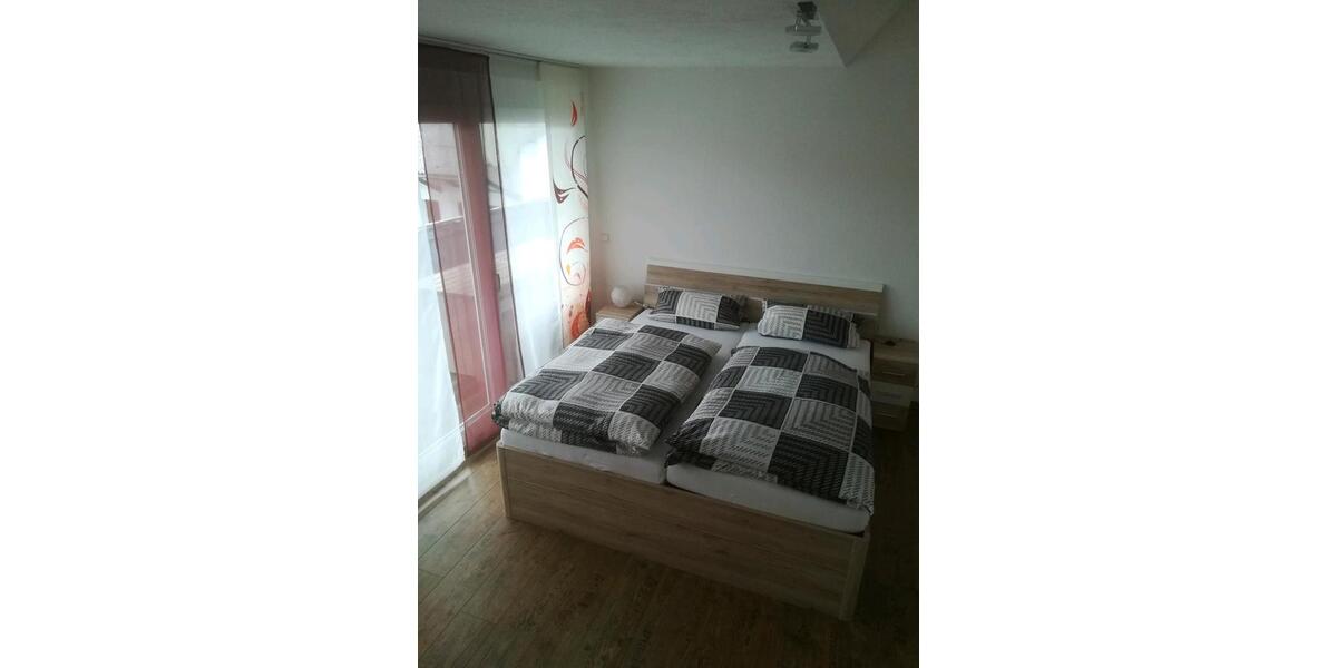 Maisonettenwohnung Salem - 4 Zimmer, 125 m&sup2;, 1.900&euro; | Angebot:26038473