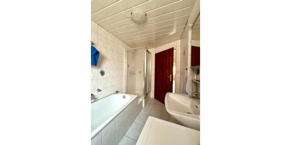 Mehrfamilienhaus, Wohnhaus Überlingen - 13 Zimmer, 250 m&sup2;, 758.000&euro; | Angebot:26967217