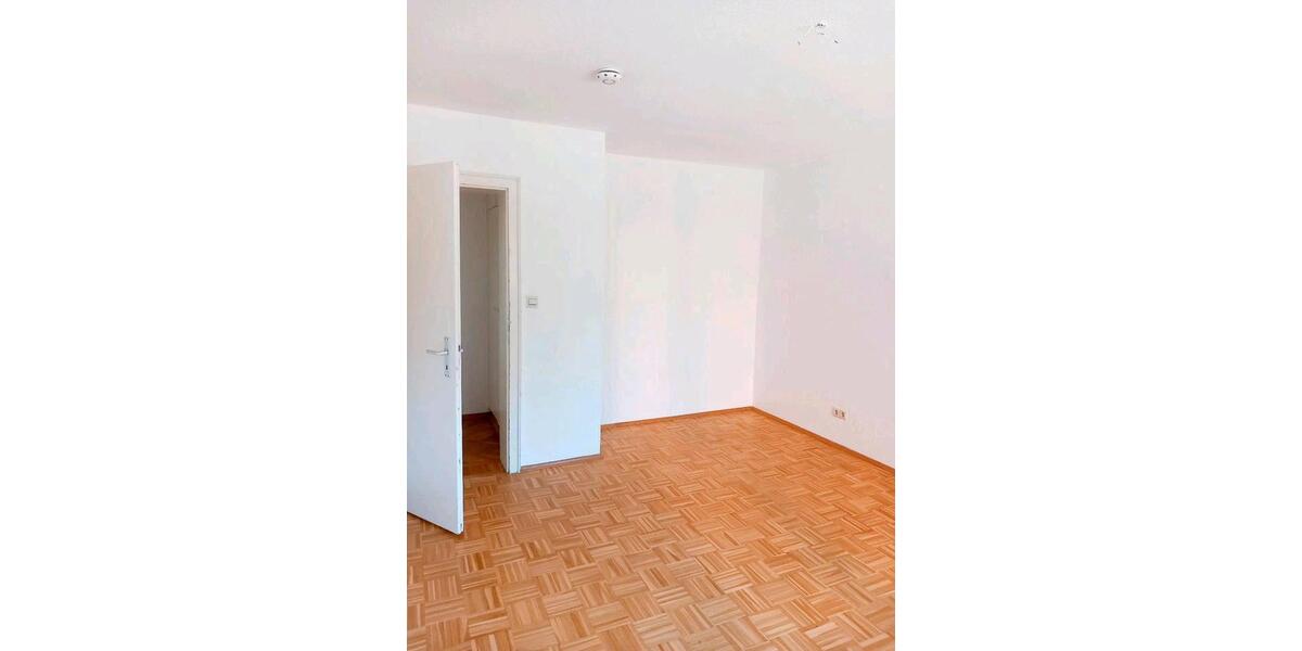 Hochparterre Friedrichshafen Allmannsweiler - 3 Zimmer, 73 m&sup2;, 280.000&euro; | Angebot:26536593