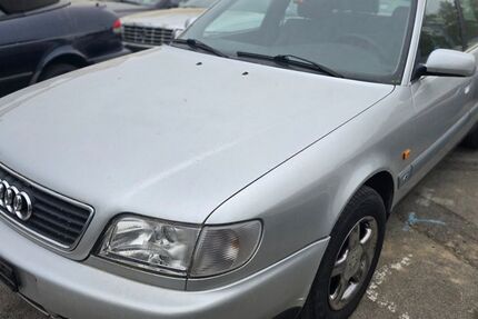 Audi A6 230.000 km 5.499 &euro; Friedrichshafen 88046