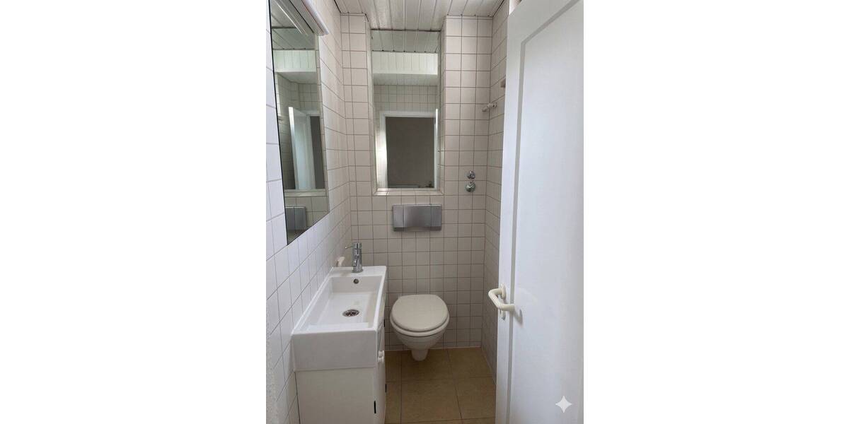 Etagenwohnung Meersburg - 3 Zimmer, 118 m&sup2;, 1.298&euro; | Angebot:26867335