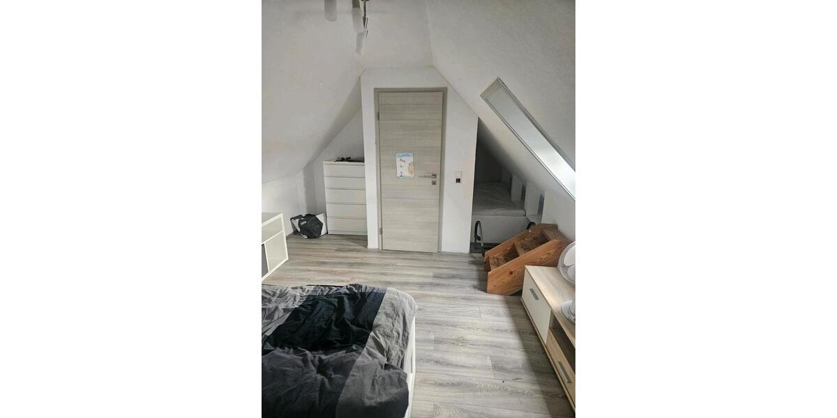 Doppelhaushälfte Meckenbeuren - 8 Zimmer, 182 m&sup2;, 795.000&euro; | Angebot:26232324