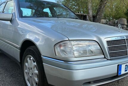 Mercedes-Benz C 280 168.000 km 7.500 &euro; Schlier 88281