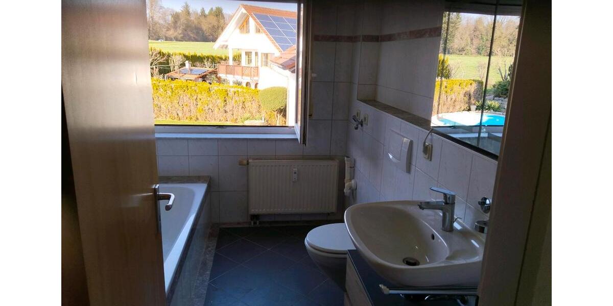 Etagenwohnung Wolpertswende - 3 Zimmer, 70 m&sup2;, 980&euro; | Angebot:26023534