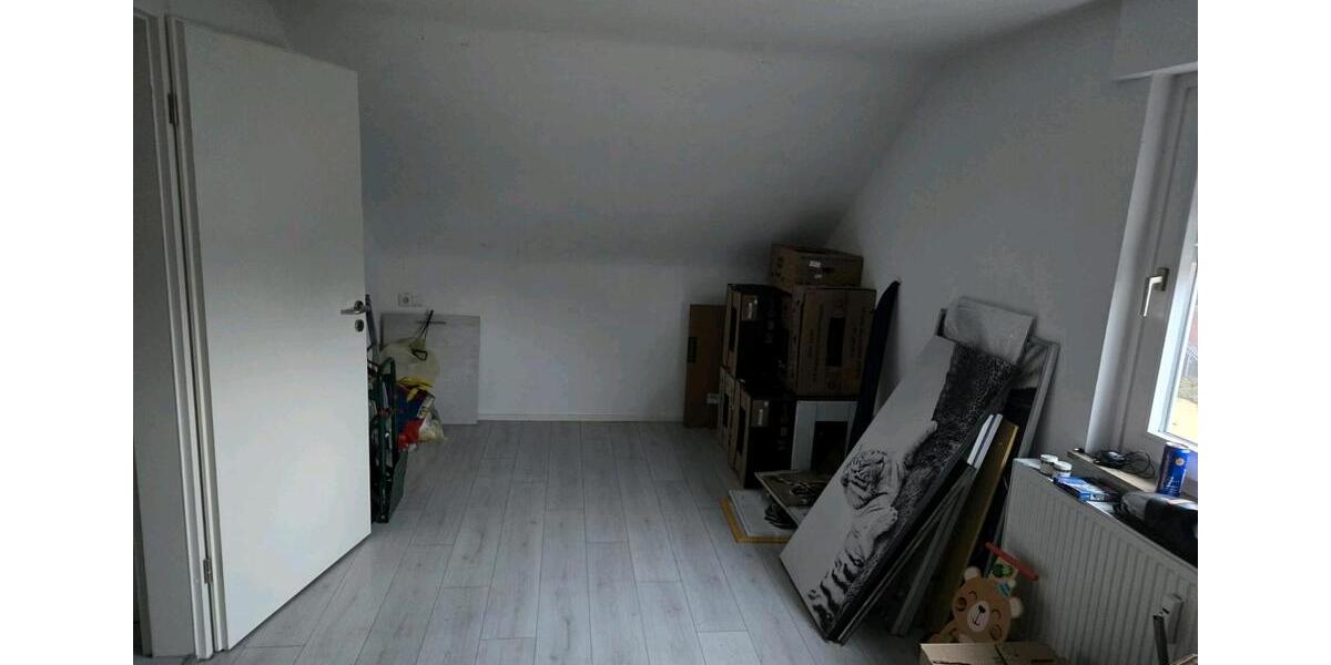 Dachgeschoßwohnung Oberteuringen - 2 Zimmer, 55 m&sup2;, 960&euro; | Angebot:26023518