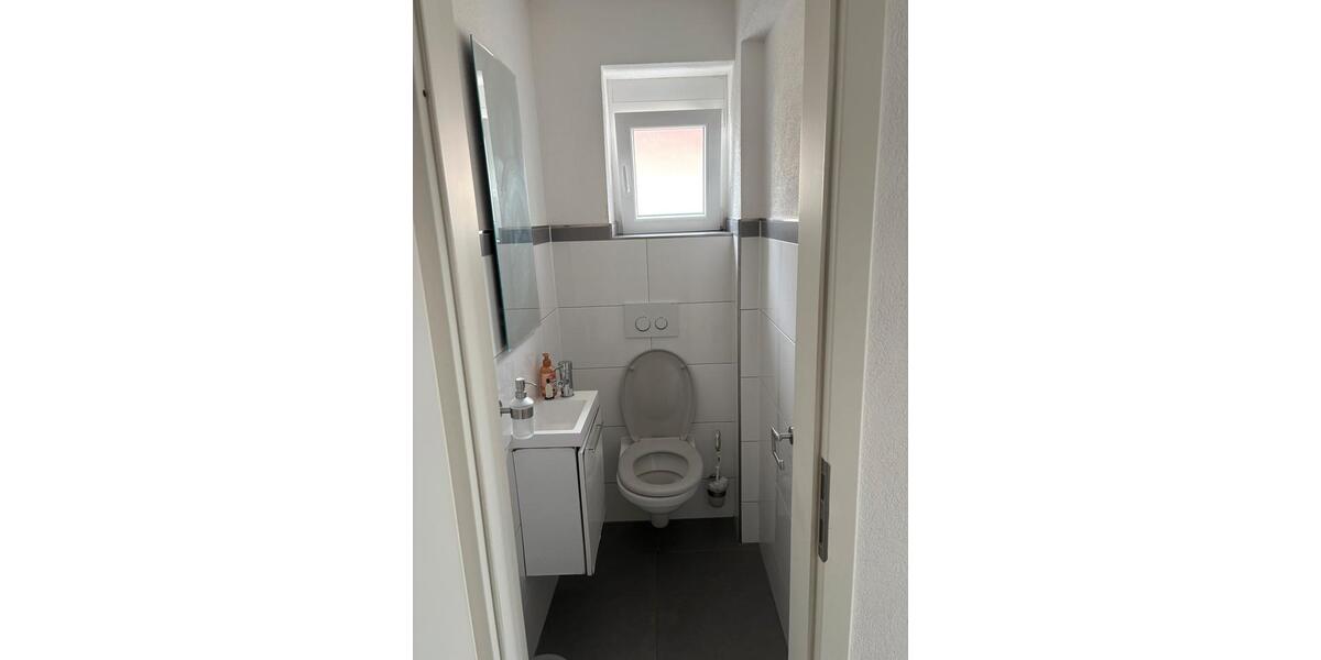 Etagenwohnung Friedrichshafen Allmannsweiler - 1 Zimmer, 30 m&sup2;, 600&euro; | Angebot:25993685