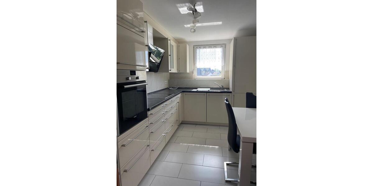 Dachgeschoßwohnung Friedrichshafen Ailingen - 3 Zimmer, 90 m&sup2;, 1.400&euro; | Angebot:26662137