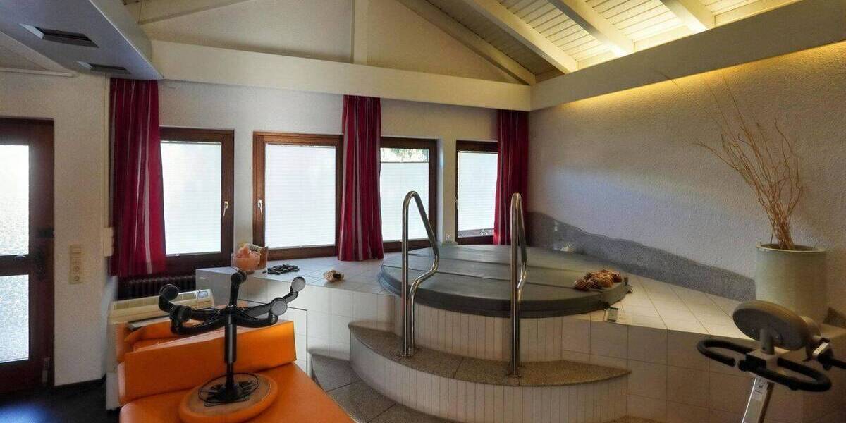 Mehrfamilienhaus, Wohnhaus Uhldingen-Mühlhofen Oberuhldingen - 8 Zimmer, 226 m&sup2;, 779.000&euro; | Angebot:25743461