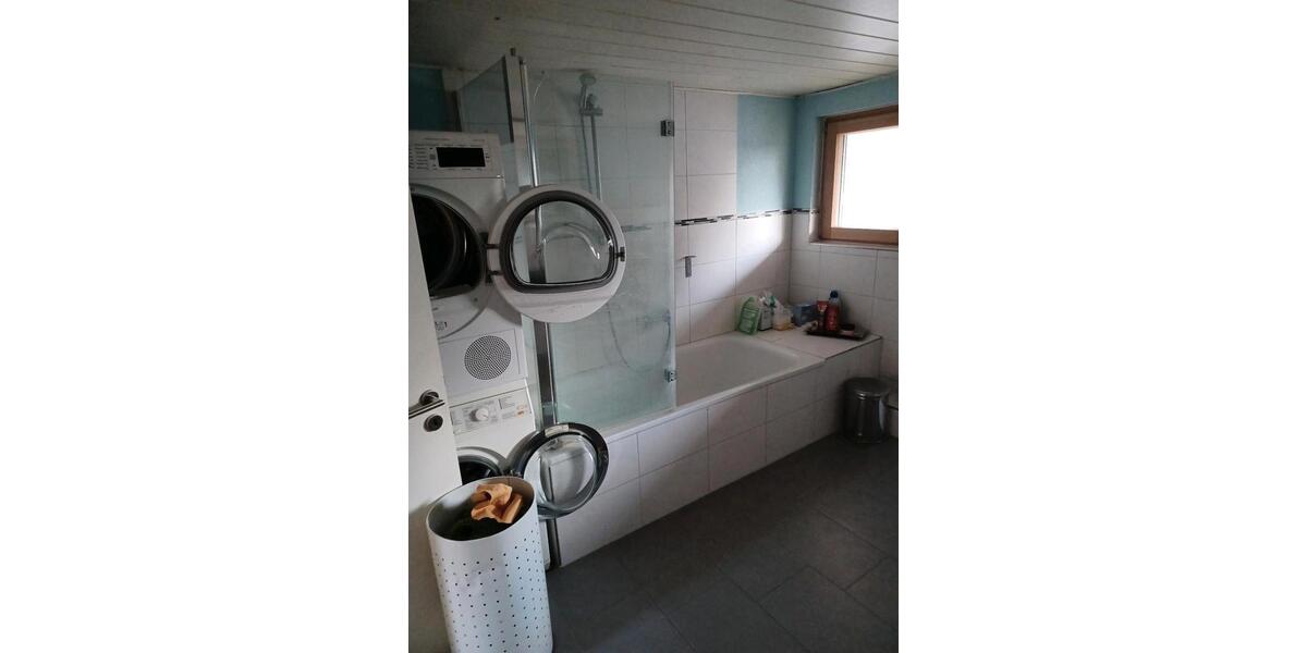 Bauernhaus, Landhaus Wilhelmsdorf - 7 Zimmer, 130 m&sup2;, 2.100&euro; | Angebot:25845678