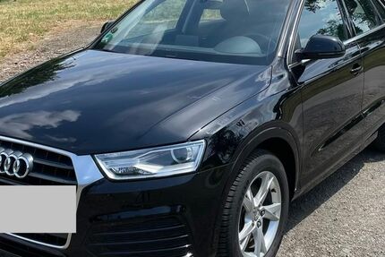 Audi Q3 68.000 km 17.500 &euro; Ravensburg 88214