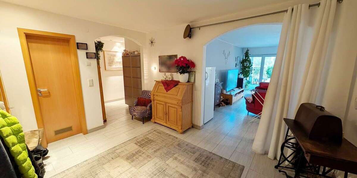 Etagenwohnung Langenargen - 4.5 Zimmer, 139 m&sup2;, 699.000&euro; | Angebot:24729898