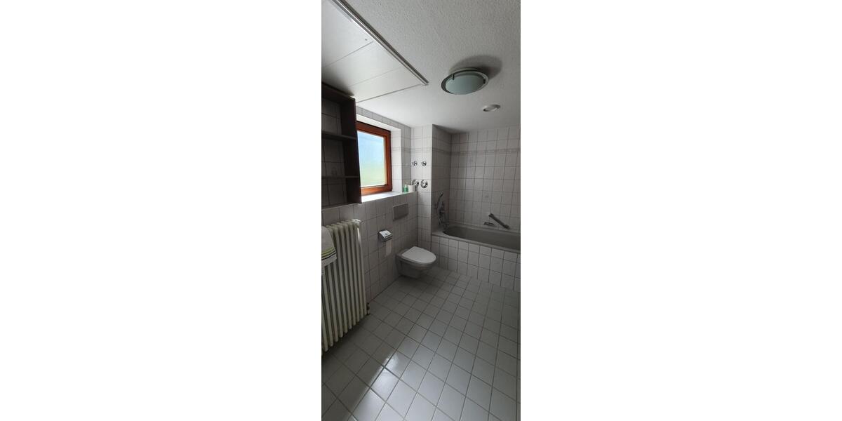 Erdgeschoßwohnung Friedrichshafen - 2.5 Zimmer, 66 m&sup2;, 295.000&euro; | Angebot:26235648