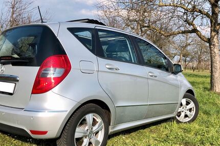 Mercedes-Benz A 180 89.600 km 9.500 &euro; Langenargen 88085