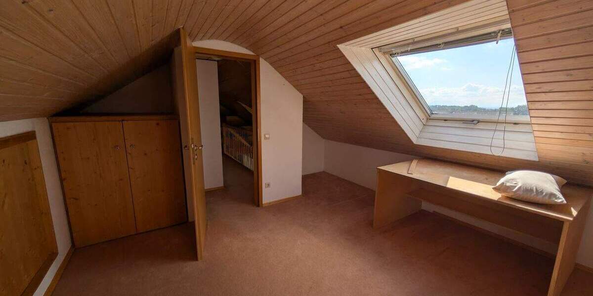 Etagenwohnung Friedrichshafen Kluftern - 6 Zimmer, 137 m&sup2;, 546.000&euro; | Angebot:25770095