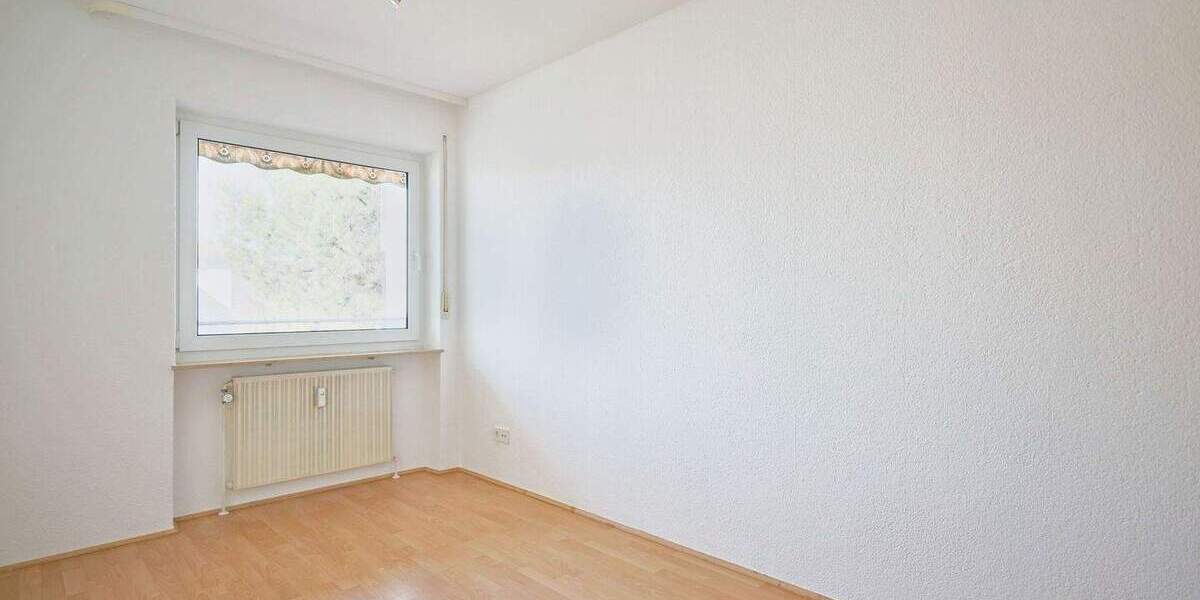 Etagenwohnung Ravensburg Weißenau - 4 Zimmer, 87 m&sup2;, 349.000&euro; | Angebot:25689535