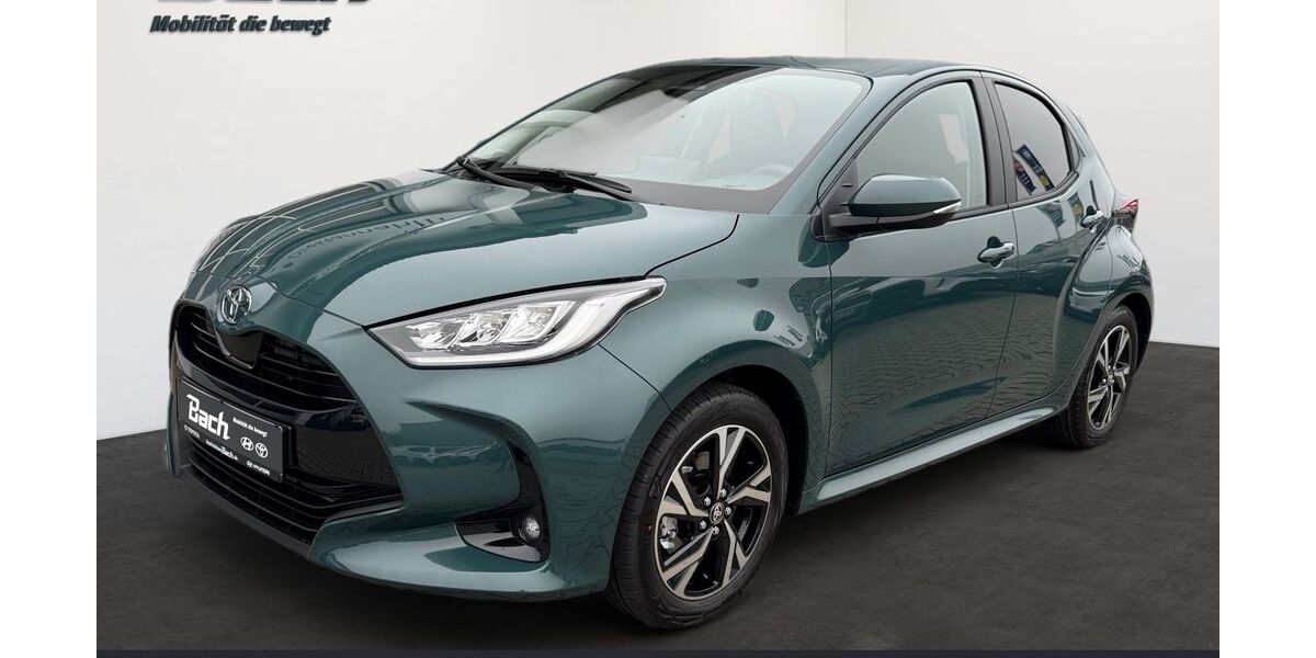 Toyota Yaris 2.500 km 26.860 &euro; Friedrichshafen 88046