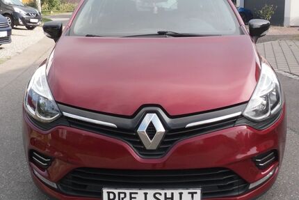 Renault Clio 113.000 km 5.900 &euro; Friedrichshafen-Kluftern 88048