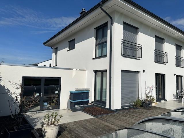 Einfamilienhaus Markdorf - 6 Zimmer, 180 m&sup2;, 1.175.000&euro; | Angebot:26662185