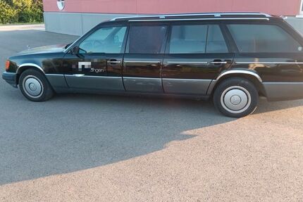 Mercedes-Benz 260 228.000 km 7.999 &euro; Friedrichshafen 88046